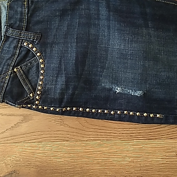 Rock & Republic Studded Kasandra Distressed Jeans. Size 4 - Picture 4 of 10